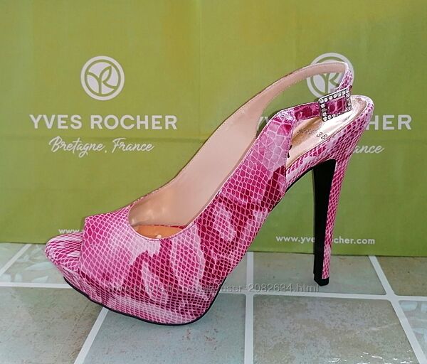 Туфли на каблуке кожа 37 и 38 размер розовый питон Dalish exclusive новые
