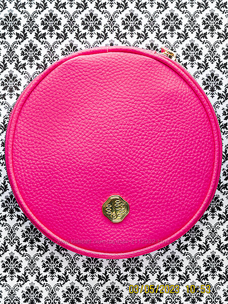 Круглая косметичка Shiseido Round Pink Cosmetics Bag сумка для косметики
