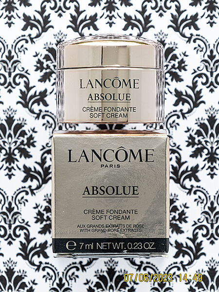 Омолаживающий крем Lancome Absolue Soft Cream Revitalizing Brightening