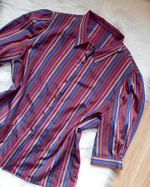 Яркая разноцветная сатиновая рубашка блуза в полоску с коротким рукавом