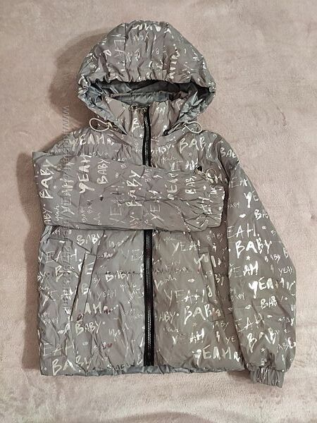 Продам світовідбиваючу куртку демісезонна, на дівчинку, 152 р, 9-12р