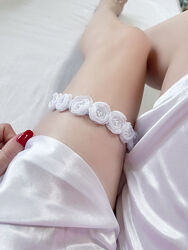 Шикарная подвязка невесты Розы, свадебная подвязка на ногу, белая подвязка 