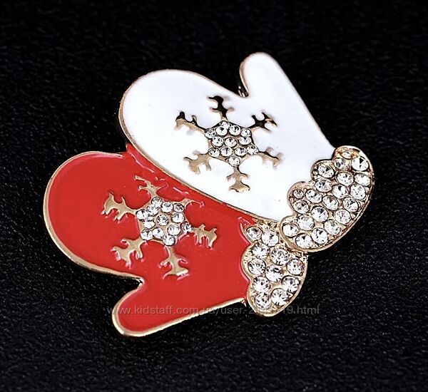 Новогодняя брошь варежки, эмалированная зимняя брошка варежки, зимняя брошь