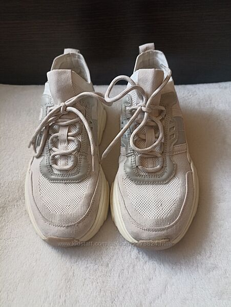 Кроссовки H&M