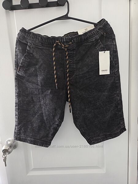 Чоловічі шорти Cropp