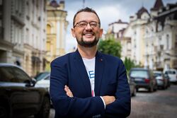 Роман Кирилович AI Creator 2.0 Web 19 потік Тариф VIP. Травень 2025