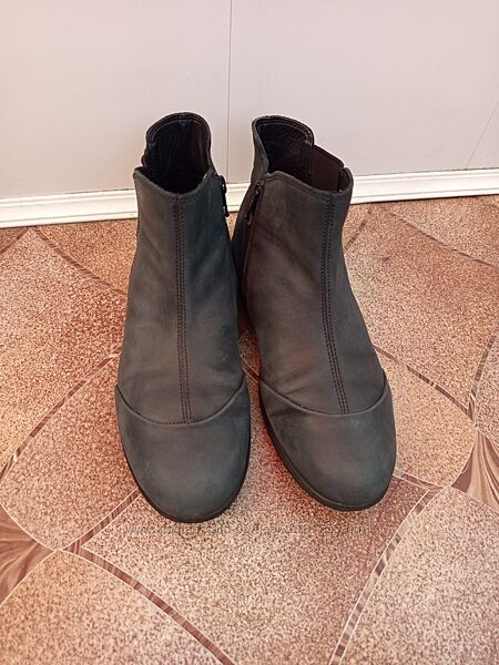 Жіночі шкіряні черевики ECCO, 38р