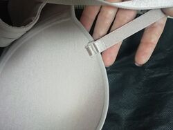 Гарний бюст 80В