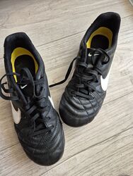 Бутси шиповані nike tiempo p 35 оригінал