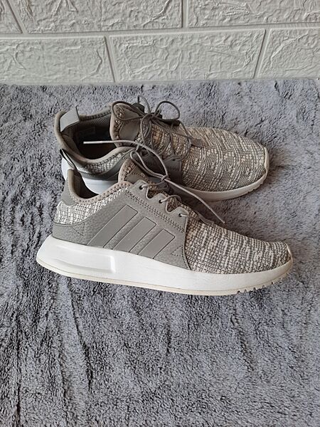 Eur 36.5 легкі кросівки adidas оригінал унісекс