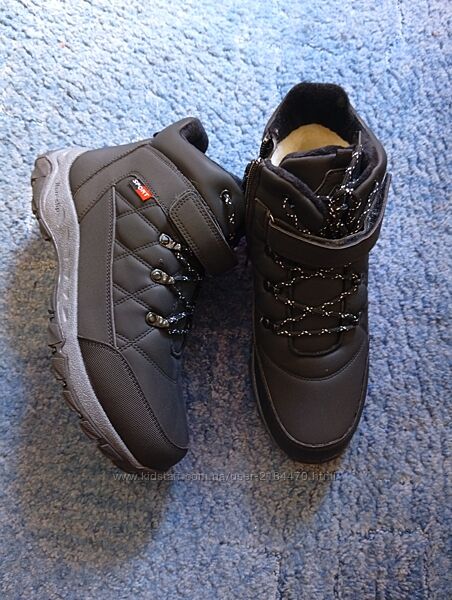 Зимові термоботінки на хлопчика 41 розміру