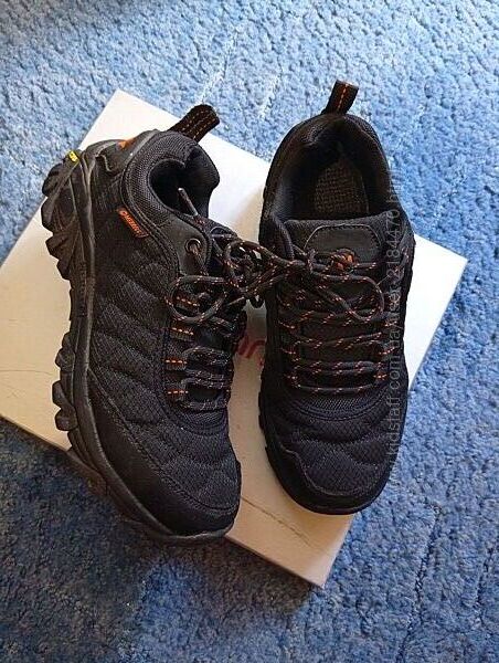 Утеплені термокросівки Merrell на хлопчика 41 розміру