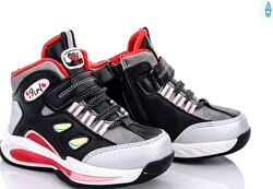 Кроссовки на девочку. эко-кожа/текстиль на флисе. качество  27,29 размер 