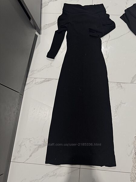 сукня довга міді