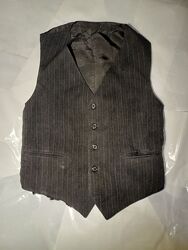 Жилет класичний 