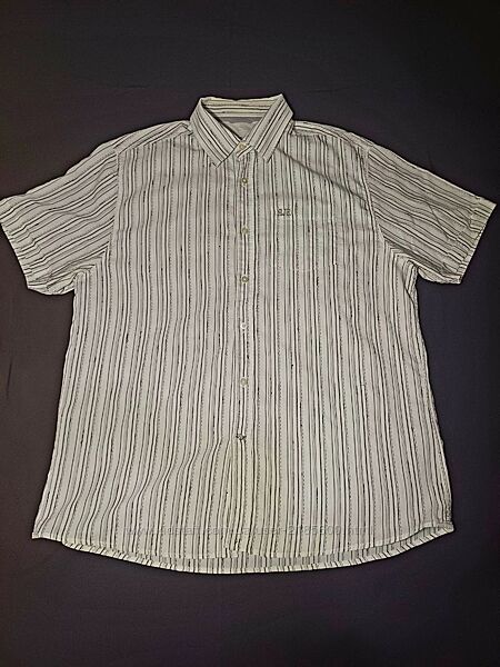 Сорочка біла з коротким рукавом