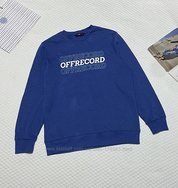 Світшот всередині на флісі від F&F виготовлена з трикотажу. 