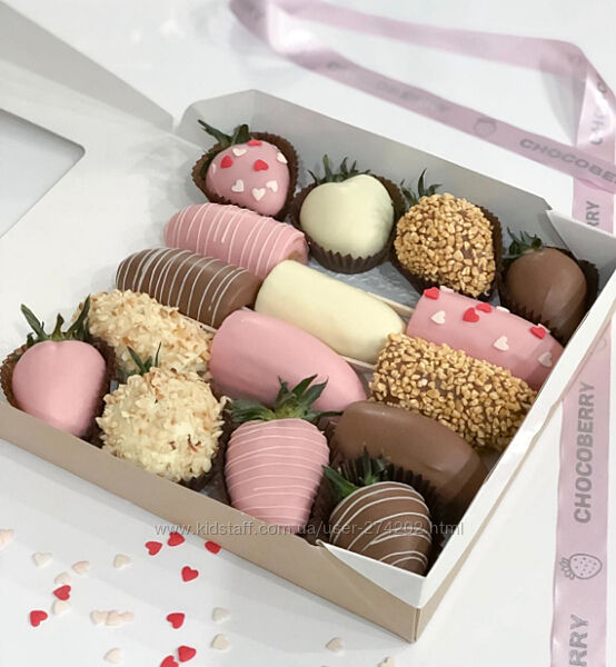 Набор из клубники и мини-бананов в шоколаде Алина Черенцова