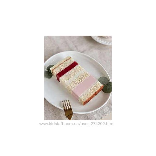 Торт Клубничный пломбир yanni. bakery