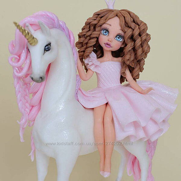 Видеоурок по лепке фигурки Сидящая девочка Диля Кабилова