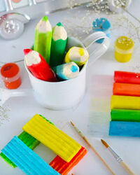 ЭтоНе зефирные карандаши, мелки, пластилин Надин Ермолович